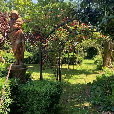 Holiday home Le Dimore De Il Borgo Del Balsamico *