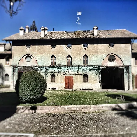 Holiday home Le Dimore De Il Borgo Del Balsamico *